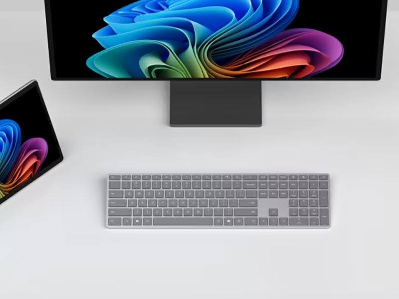 تنظیمات تایپ پیشرفته برای بهینه‌سازی عملکرد کیبورد سرفیس